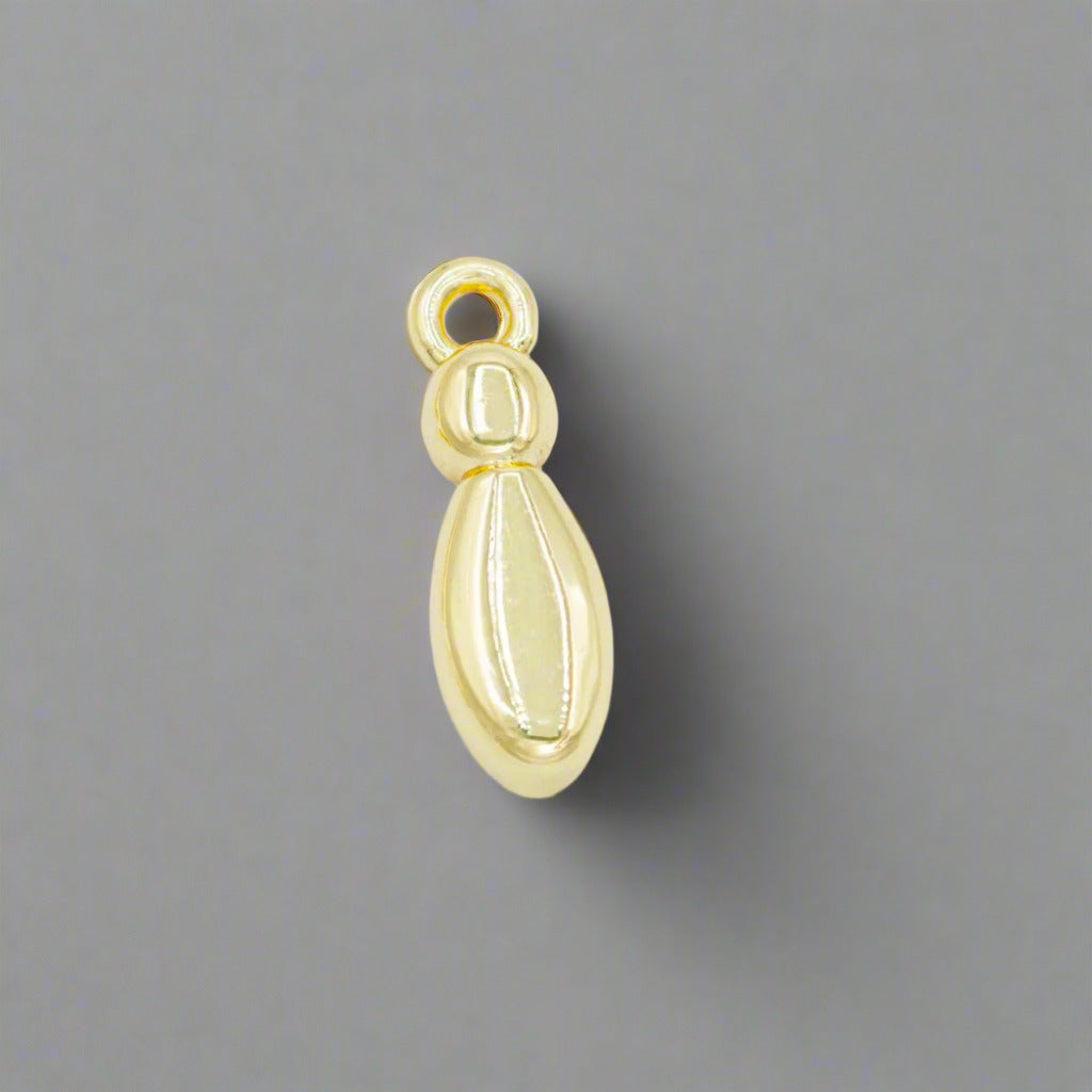 Small Gold Bubble Letter I Charm