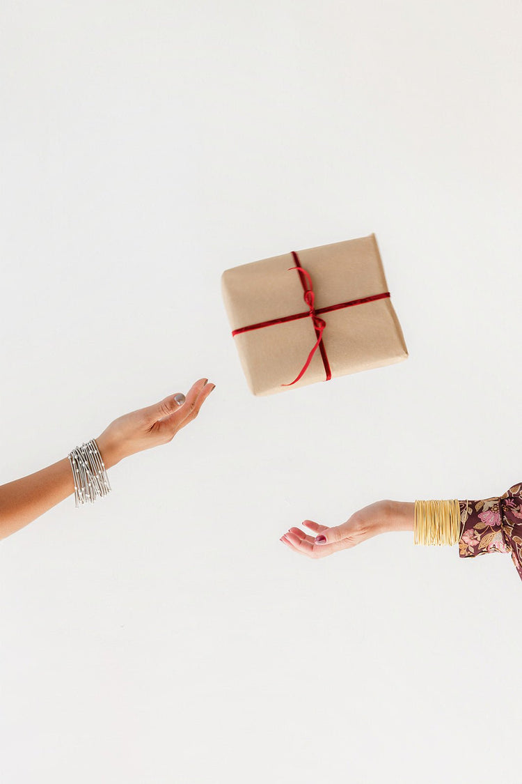 Gifts Under $25 - Emerson & Oliver