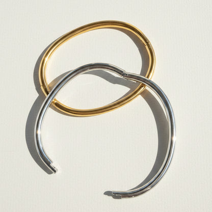 Gold Hinged Bangle Bracelet