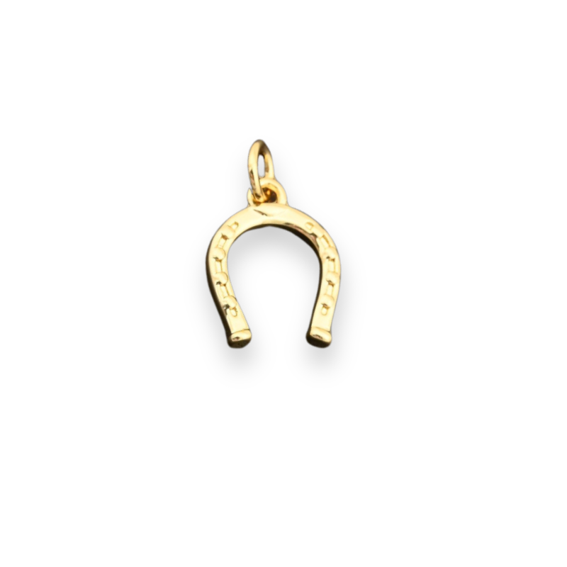 18k gold-plated horseshoe charm with hand-hammered texture