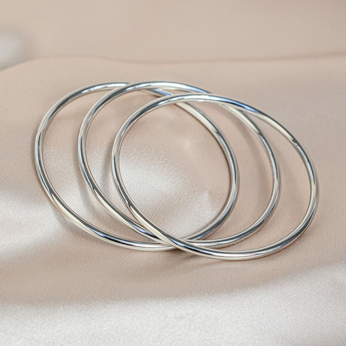 Luxe Banlges Silver