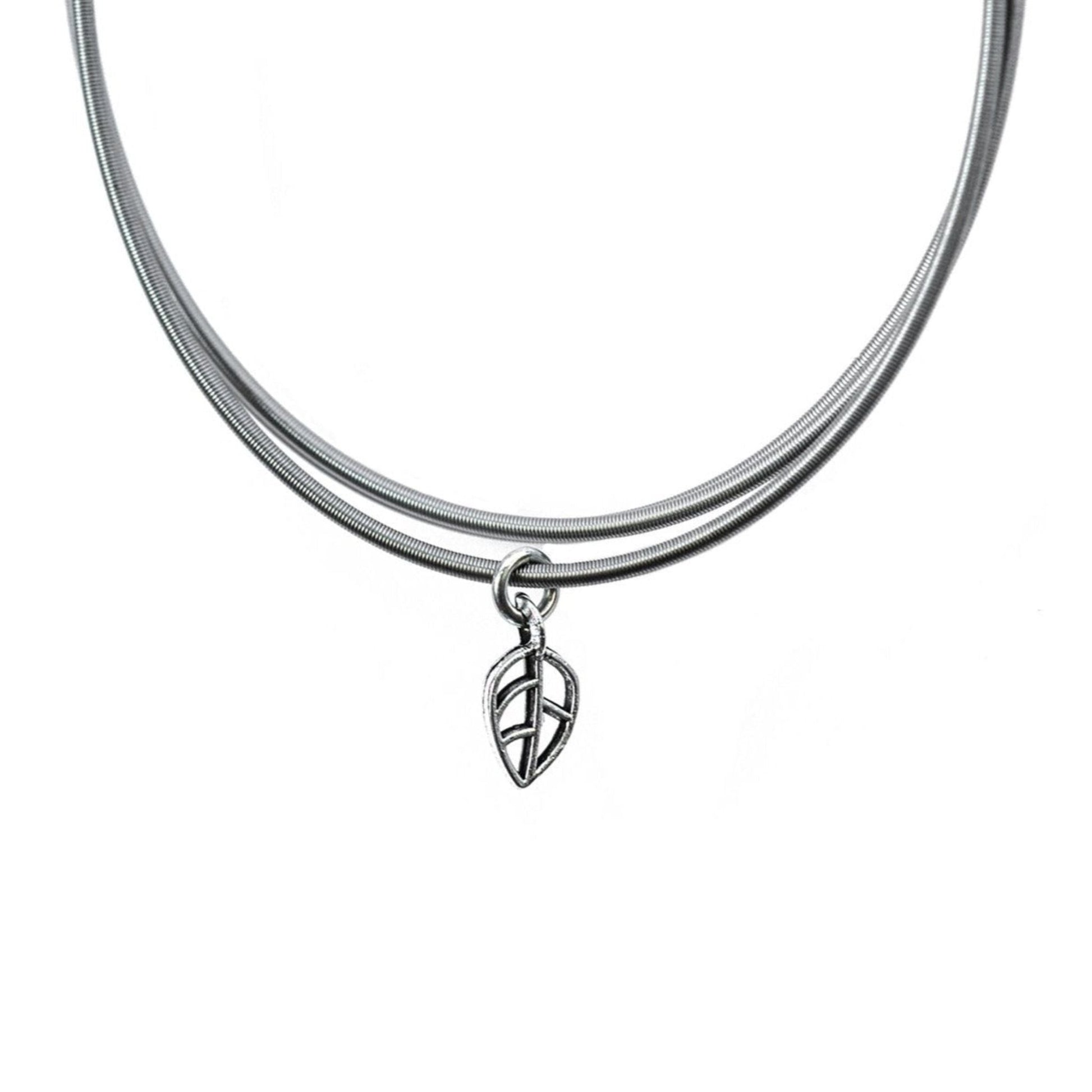 Exclusive Leaf Charm - Emerson & Oliver - Dia Charms