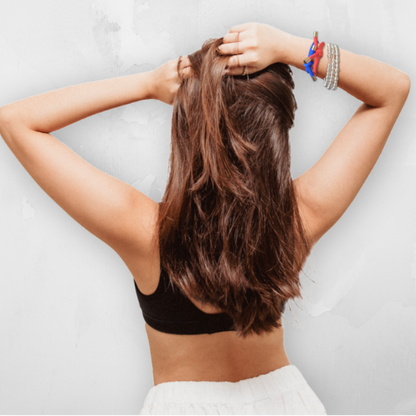 model wearing knotty girl hair tie 
